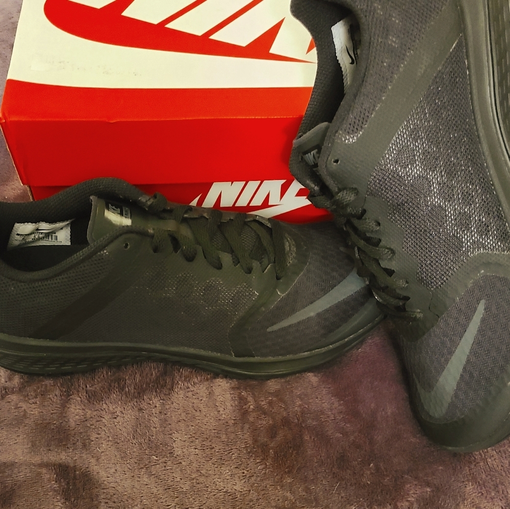 Black Nike Nike WMNS FS Lite Run 3 Sneakers 807145